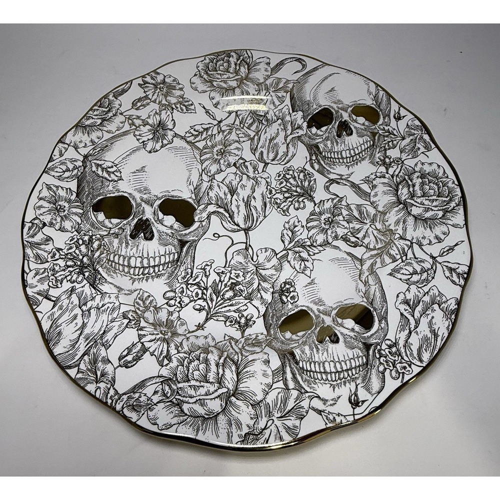 222 Fifth Salem E-Gold Skull Halloween Dinner Plates Set of 4 11in New
